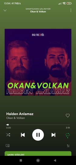 Screenshot_2022-11-06-13-54-03-791_com.spotify.music.jpg